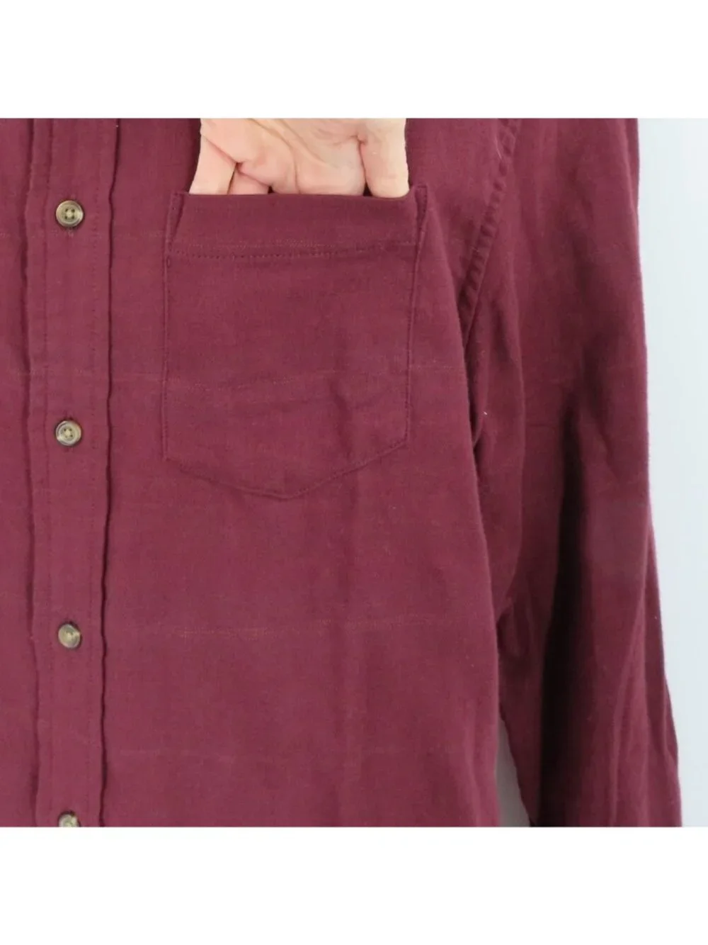 Banana Republic Mens Large Standard Fit Red Wine Collar Button Front Shirt NEW
